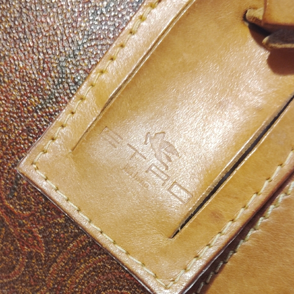 Etro Elegant Travel Bag - Picture 7 of 10